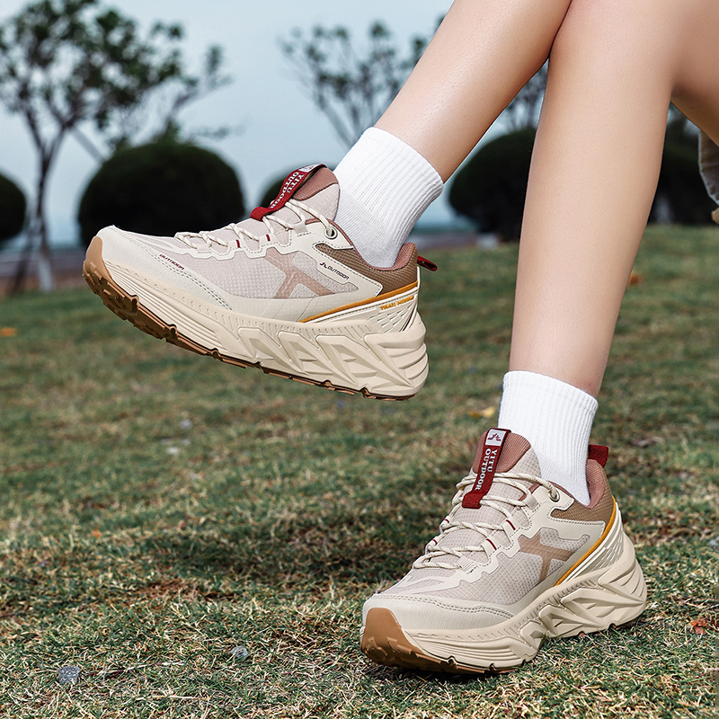 女性スニーカー 2026 新ファッションユニセックスウォーキ - Outdoor Adventure Hiking のレビューと価格