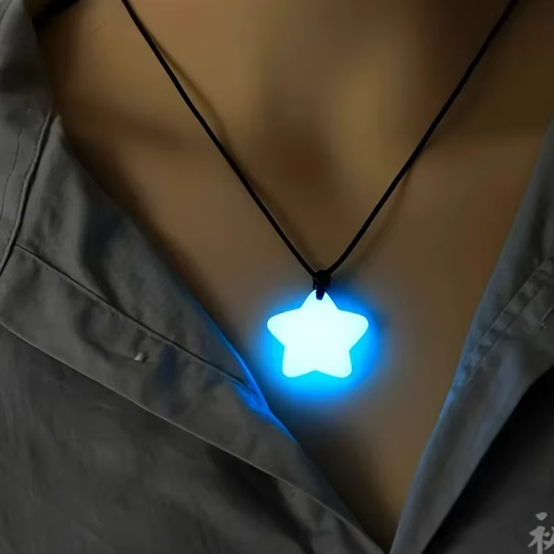 暗闇で光る星のラッキージェイドペンダントネックレスセット、調 - Outdoor Adventure Festival のレビューと価格